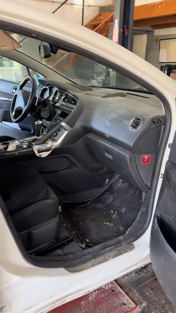 lavage auto a domicile AVD AVANT nettoyage royal